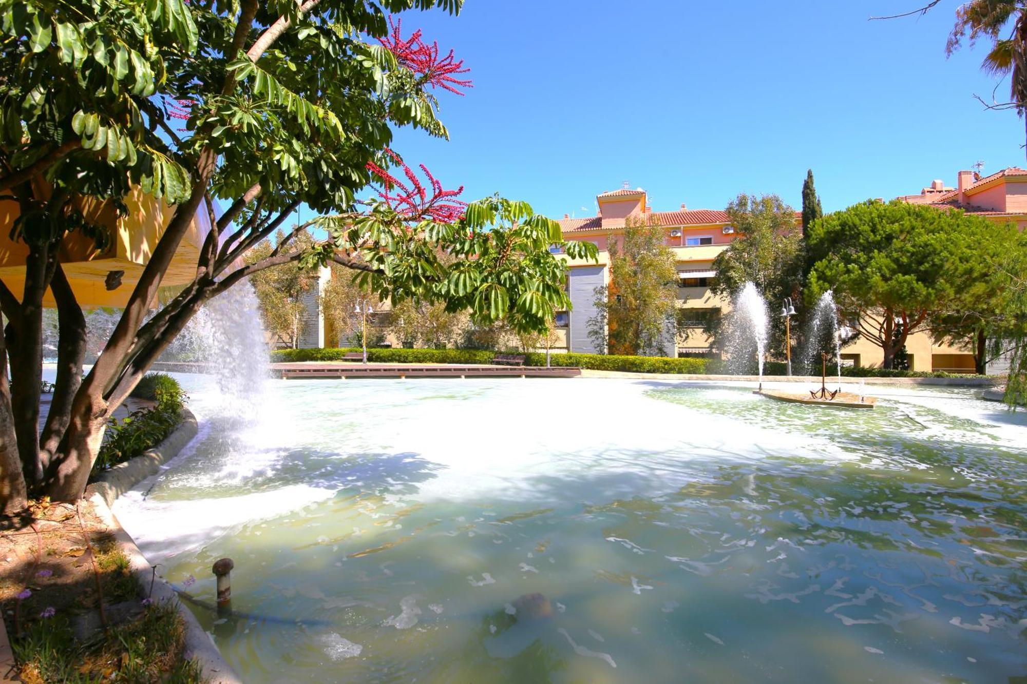 Estepona Town Apartment Carmen Dış mekan fotoğraf