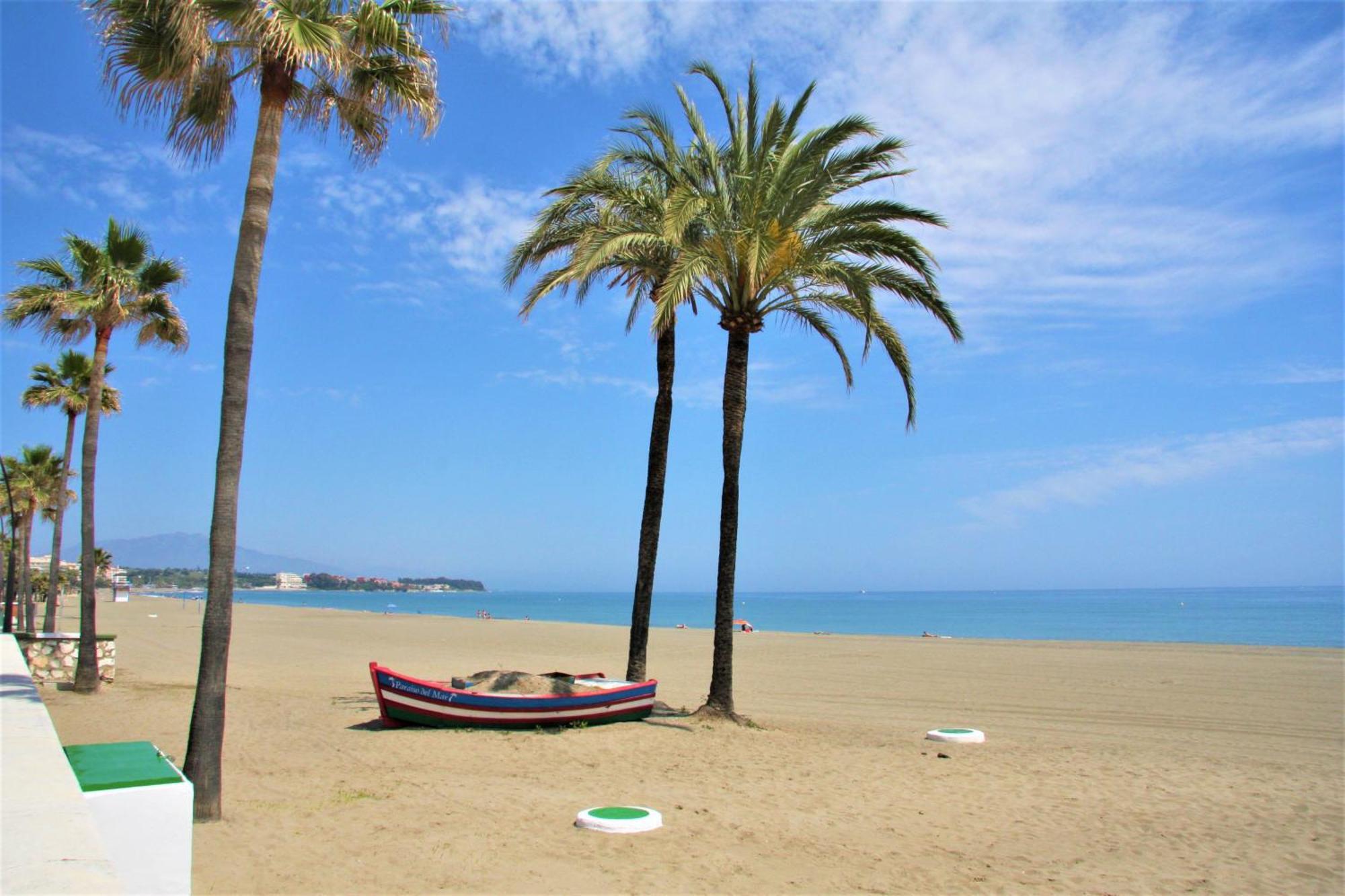 Estepona Town Apartment Carmen Dış mekan fotoğraf
